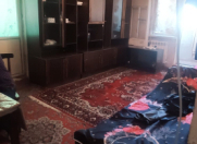 Satılır 1 otaqlı 42 m2 köhnə tikili Xalqlar Dostluğu m.