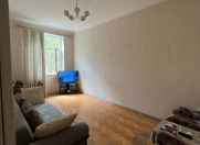 Satılır 2 otaqlı 53 m2 köhnə tikili Tibb Universiteti