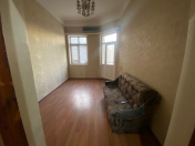 Satılır 2 otaqlı 60 m2 köhnə tikili Nəriman Nərimanov m.