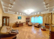 İcarəyə verilir 3 otaqlı 150 m2 yeni tikili Nəsimi r.