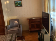 İcarəyə verilir 4 otaqlı 180 m2 köhnə tikili Nizami m.