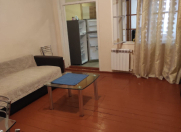 İcarəyə verilir 3 otaqlı 75 m2 həyət evi İnşaatçılar m.