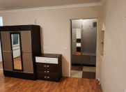 İcarəyə verilir 3 otaqlı 68 m2 köhnə tikili Elmlər Akademiyası m.