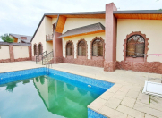 Satılır 4 otaqlı 210 m2 bağ evi Şüvəlan