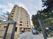Satılır 3 otaqlı 160 m2 yeni tikili 28 May m.