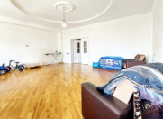 Satılır 3 otaqlı 145 m2 yeni tikili 8 mkr