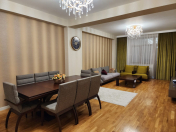 Satılır 3 otaqlı 143 m2 yeni tikili 28 May m.