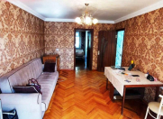 İcarəyə verilir 2 otaqlı 45 m2 köhnə tikili Yasamal r.