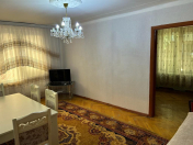 İcarəyə verilir 2 otaqlı 40 m2 köhnə tikili Elmlər Akademiyası m.