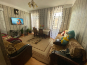 İcarəyə verilir 2 otaqlı 90 m2 köhnə tikili Azadlıq prospekti m.