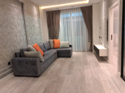 Satılır 2 otaqlı 78 m2 yeni tikili 28 May m.