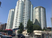 İcarəyə verilir 3 otaqlı 190 m2 yeni tikili 28 May m.