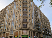 İcarəyə verilir 6 otaqlı 200 m2 ofis Sahil bağı