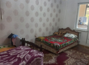 İcarəyə verilir 3 otaqlı 75 m2 köhnə tikili 9 mkr