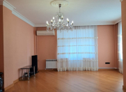 İcarəyə verilir 3 otaqlı 140 m2 yeni tikili Elmlər Akademiyası m.