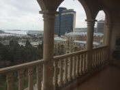 İcarəyə verilir 3 otaqlı 110 m2 yeni tikili 28 May m.