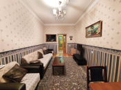 İcarəyə verilir 2 otaqlı 70 m2 köhnə tikili Nəsimi r.