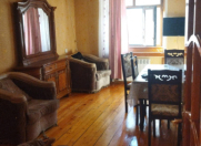 İcarəyə verilir 3 otaqlı 60 m2 köhnə tikili Rəsulzadə