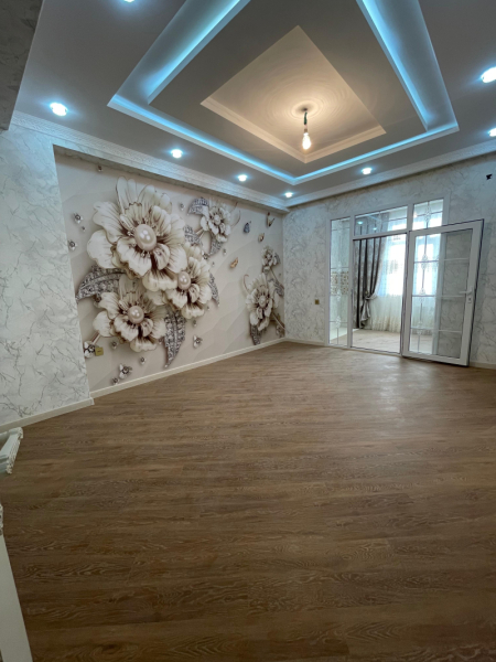 Satılır 3 otaqlı 80 m2 yeni tikili Xırdalan