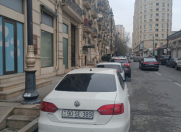 Satılır 2 otaqlı 50 m2 obyekt Beşmərtəbə