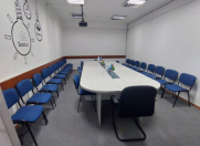 İcarəyə verilir 1 otaqlı 27 m2 ofis 28 May m.