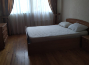 İcarəyə verilir 3 otaqlı 130 m2 yeni tikili Yeni Yasamal