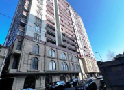 Satılır 3 otaqlı 156 m2 yeni tikili Gənclik m.