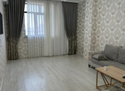 Satılır 3 otaqlı 150 m2 yeni tikili 8 mkr