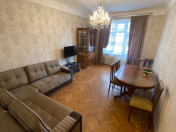 İcarəyə verilir 2 otaqlı 60 m2 köhnə tikili Gənclik m.