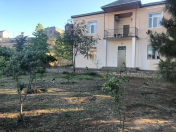 Satılır 7 otaqlı 240 m2 bağ evi Fatmayı