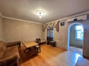 İcarəyə verilir 3 otaqlı 80 m2 həyət evi Bayıl