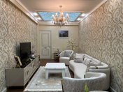 Satılır 3 otaqlı 125 m2 yeni tikili Memar Əcəmi m.