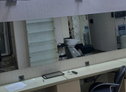 İcarəyə verilir 1 otaqlı 50 m2 ofis Şah İsmayıl Xətai m.