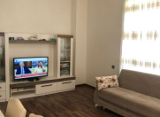 Satılır 3 otaqlı 130 m2 yeni tikili Gənclik m.