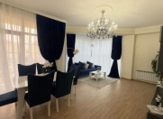 İcarəyə verilir 2 otaqlı 85 m2 yeni tikili 28 May m.