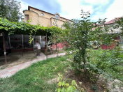 Satılır 6 otaqlı 110 m2 həyət evi Gənclik m.