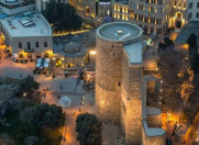 İcarəyə verilir 3 otaqlı 115 m2 köhnə tikili Qız Qalası