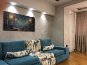 İcarəyə verilir 3 otaqlı 110 m2 köhnə tikili Gənclik m.