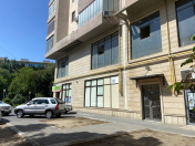 Satılır 4 otaqlı 345 m2 obyekt 8 mkr