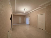 Satılır 3 otaqlı 134 m2 yeni tikili Y.Günəşli