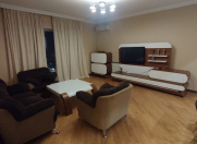 İcarəyə verilir 3 otaqlı 140 m2 yeni tikili Yasamal r.