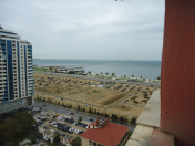 İcarəyə verilir 3 otaqlı 138 m2 yeni tikili Ağ şəhər