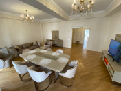 İcarəyə verilir 3 otaqlı 150 m2 yeni tikili Ağ şəhər