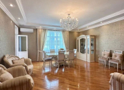 Satılır 4 otaqlı 120 m2 yeni tikili 5 mkr