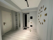 Satılır 2 otaqlı 52 m2 köhnə tikili Gənclik m.