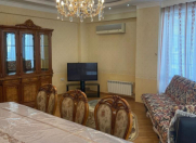 İcarəyə verilir 3 otaqlı 170 m2 yeni tikili Nəriman Nərimanov m.