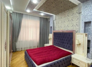 Satılır 4 otaqlı 160 m2 yeni tikili 9 mkr