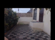 İcarəyə verilir 2 otaqlı 200 m2 həyət evi Y.Suraxanı