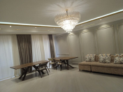 İcarəyə verilir 4 otaqlı 151 m2 yeni tikili Nəriman Nərimanov m.