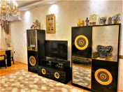 İcarəyə verilir 3 otaqlı 137 m2 yeni tikili 8 Noyabr m.